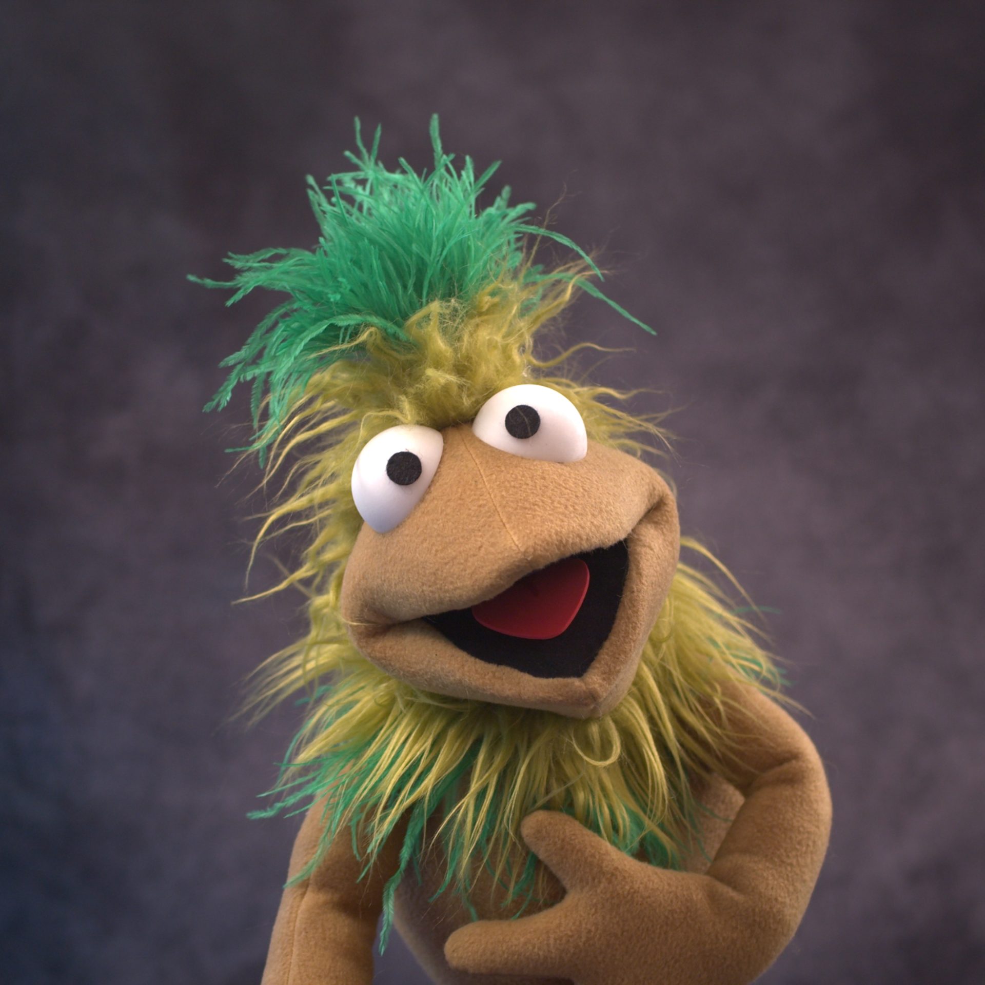 Greeblee (beige) Professional Hand Puppet – Operation: Puppet